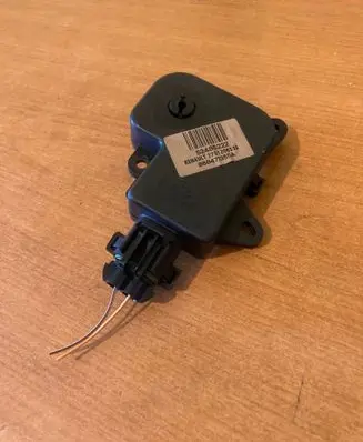 Renault Espace - Grand espace IV Air flap motor/actuator 52485222 080471355A 7701206538