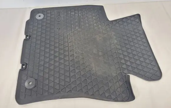Volkswagen Golf VI Front floor mat 1K1061502 1K1061502A