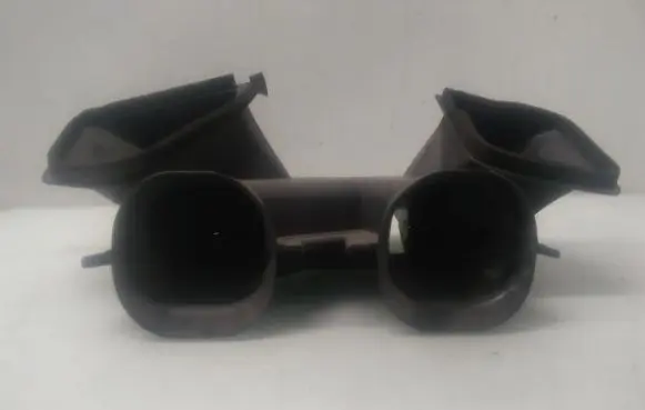 Audi A3 S3 8P Cabin air duct channel 8P1819409