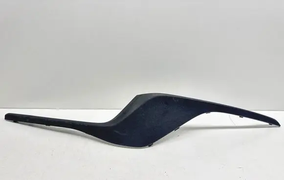 Volvo V40 Front bumper splitter molding 31347088