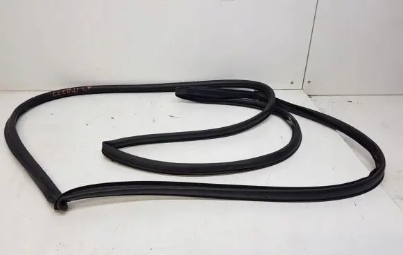 KIA Ceed Front door rubber seal