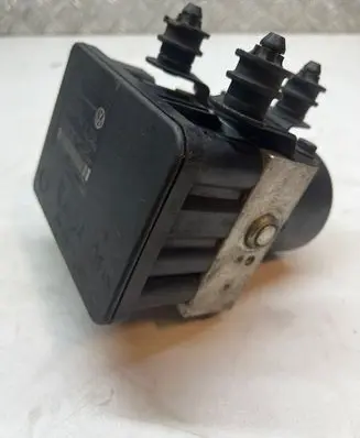 Skoda Octavia Mk2 (1Z) ABS Pump 1K0614517S 10096003583 00007200F1