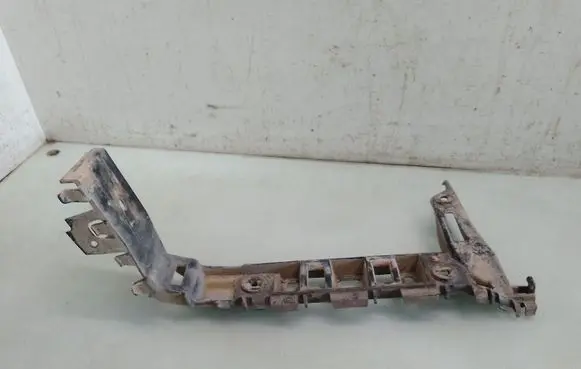 Volkswagen Transporter - Caravelle T6 Rear bumper mounting bracket