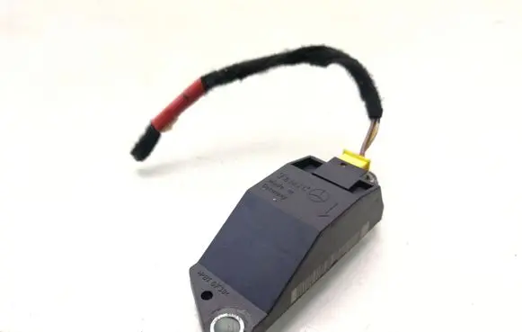 Mercedes-Benz E W211 Airbag deployment crash/impact sensor A0018209326