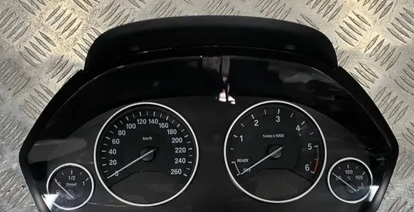 BMW 3 F30 F35 F31 Speedometer (instrument cluster) 9232895