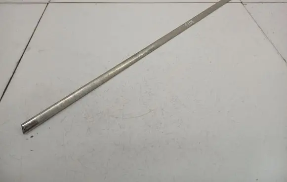 Volkswagen PASSAT B5.5 Rear door glass trim molding 