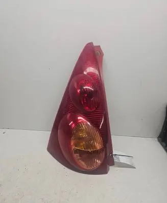 Peugeot 107 Rear/tail lights 815500H040