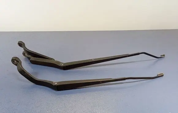 Tata Indica Vista II Front wiper blade arm 