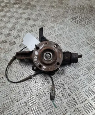 Citroen C4 I Front wheel hub