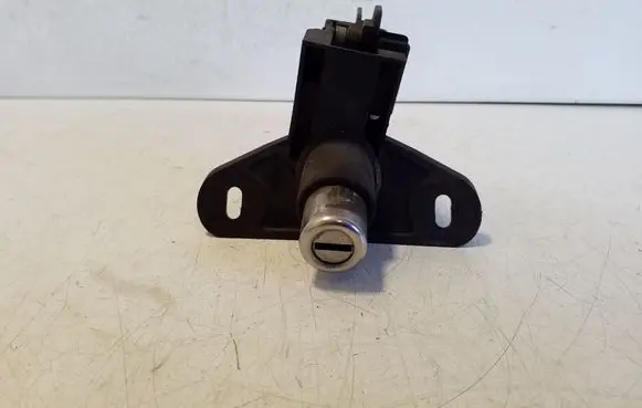 Opel Zafira A Tailgate/trunk/boot lock/catch/latch