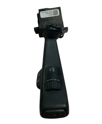 Volvo V70 Indicator stalk 31327904 260592AACH