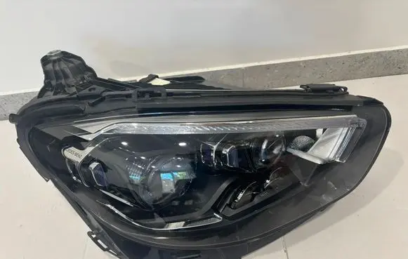 Mercedes-Benz E W213 Headlight/headlamp A2139068409