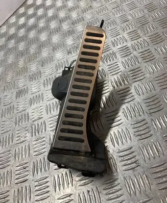 Skoda Octavia Mk2 (1Z) Accelerator throttle pedal 1K2721503L