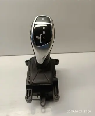 BMW 5 F10 F11 Gear shifter/selector 9291528 10099337