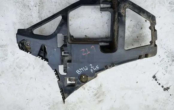 BMW 2 F45 Bumper support mounting bracket corner 