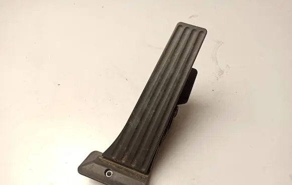 BMW X5 F15 Accelerator throttle pedal 6853175 35426853175