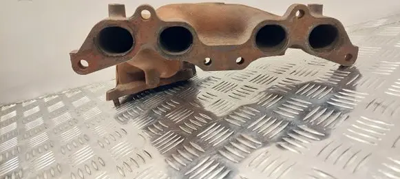 Toyota Carina T210 Exhaust manifold 55Z