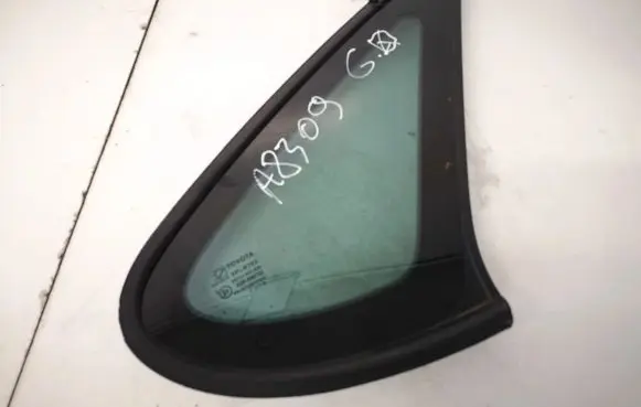 Rear side window