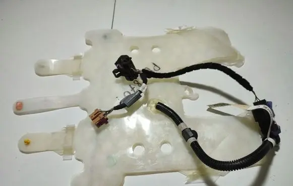 Audi A6 S6 C6 4F Seat heating element 28043051