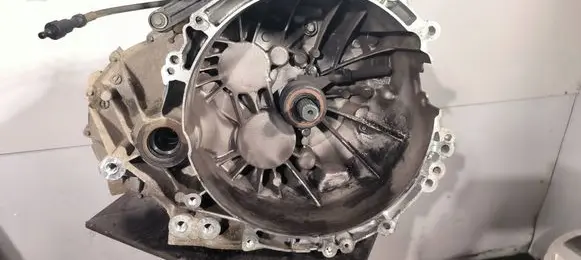 Ford Focus Manual 6 speed gearbox JX6R-7002-CHB