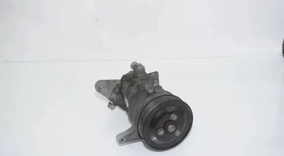 BMW X5 E70 Power steering pump 6793287 32416793287