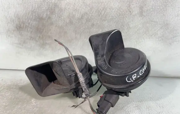Jeep Grand Cherokee (WK) Horn signal 703881157