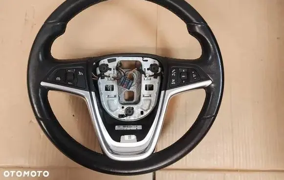Opel Astra J Steering wheel 13305818