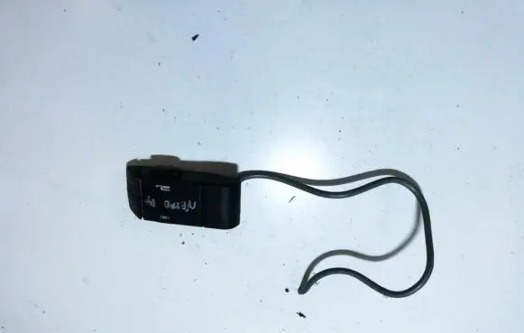 Multifunctional control switch/knob