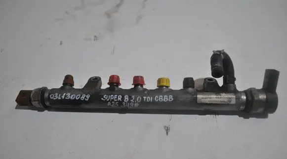 Skoda Superb B6 (3T) Fuel main line pipe 03L130089 2200000477