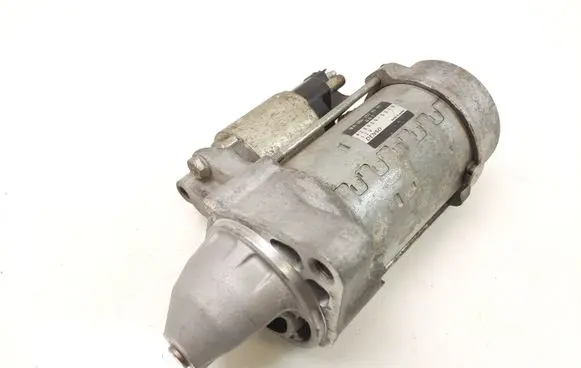 Mercedes-Benz Sprinter W906 Starter motor A0061514501 4280005510