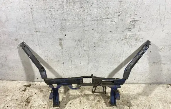 Mercedes-Benz Vaneo W414 Top upper radiator support slam panel