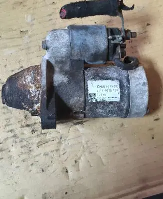 Opel Zafira B Starter motor 8980147432