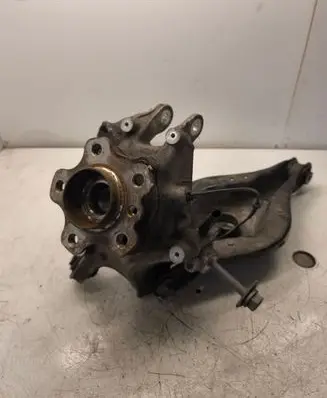 BMW 4 G22 G23 G24 G26 Rear wheel hub spindle/knuckle 6879525 6886448