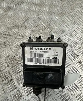 Volkswagen PASSAT B6 ABS Pump 3C0614095M