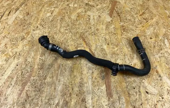 BMW 1 F40 Engine coolant pipe/hose 6832801