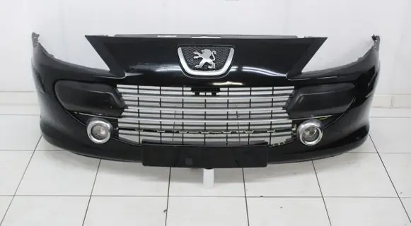 Peugeot 307 Front bumper 