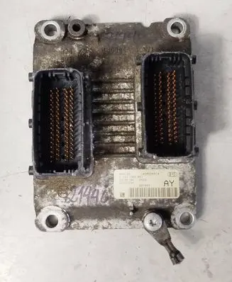 Opel Corsa C Engine control unit/module 55557934 0261208941