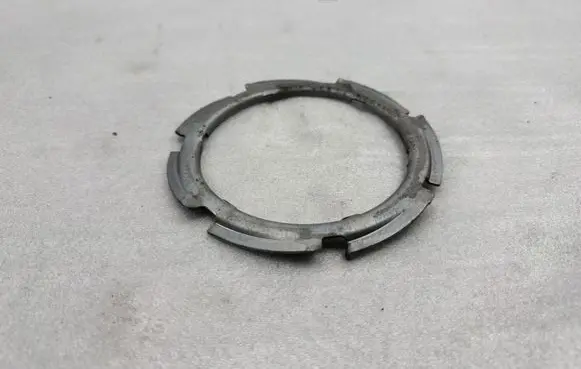 Volkswagen Tiguan In tank fuel pump screw locking ring/nut 1K0201375