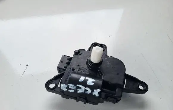 KIA Xceed A/C air flow flap actuator/motor 