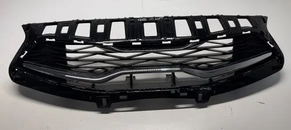 KIA Ceed Front bumper upper radiator grill 86351J7DB0