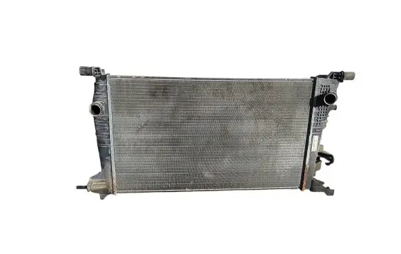 Renault Megane III Coolant radiator 214105150R RM2062 M153387