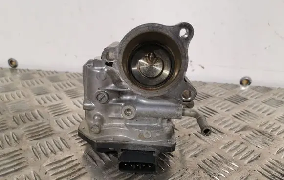 Subaru Forester SJ Electric throttle body valve 14710AA820GS29 06S060189