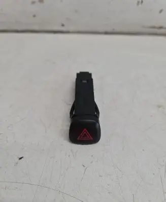 Volvo V40 Cross country Hazard light switch 9123682 13W371