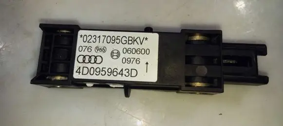 Audi A8 S8 D2 4D Airbag deployment crash/impact sensor 4D0959643D 02317095GBKV