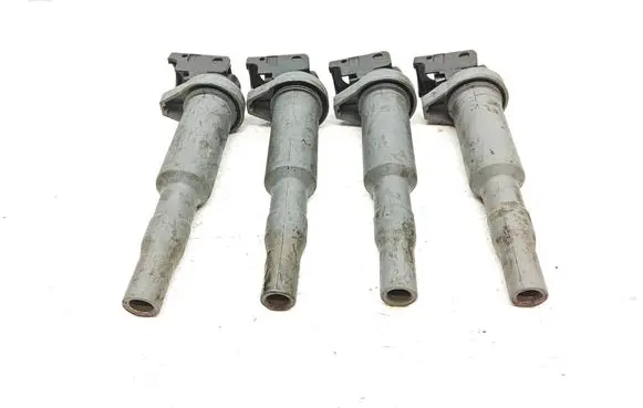 High voltage ignition coil