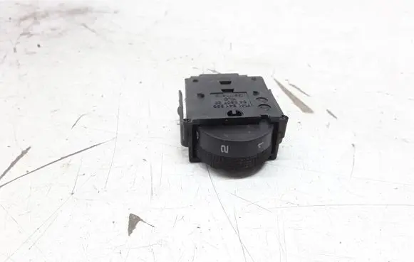 Seat Alhambra (Mk1) Headlight level height control switch 7M1941333
