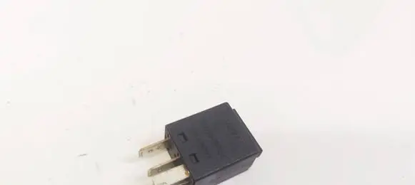 Audi A4 S4 B5 8D Other relay 8Z0951253