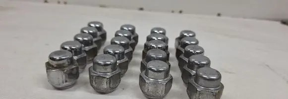 Mazda CX-5 Nuts/bolts 
