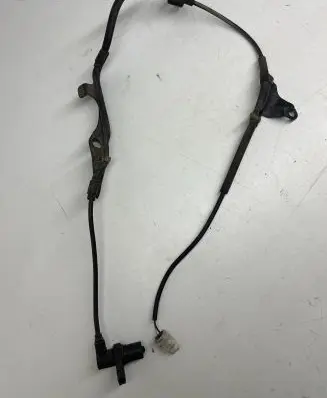 Lexus LS 400 ABS brake wheel speed sensor 8954350041