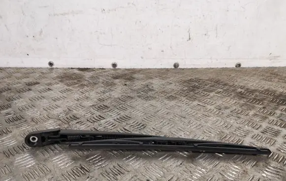 Subaru Forester SK Rear wiper blade arm 0622335614